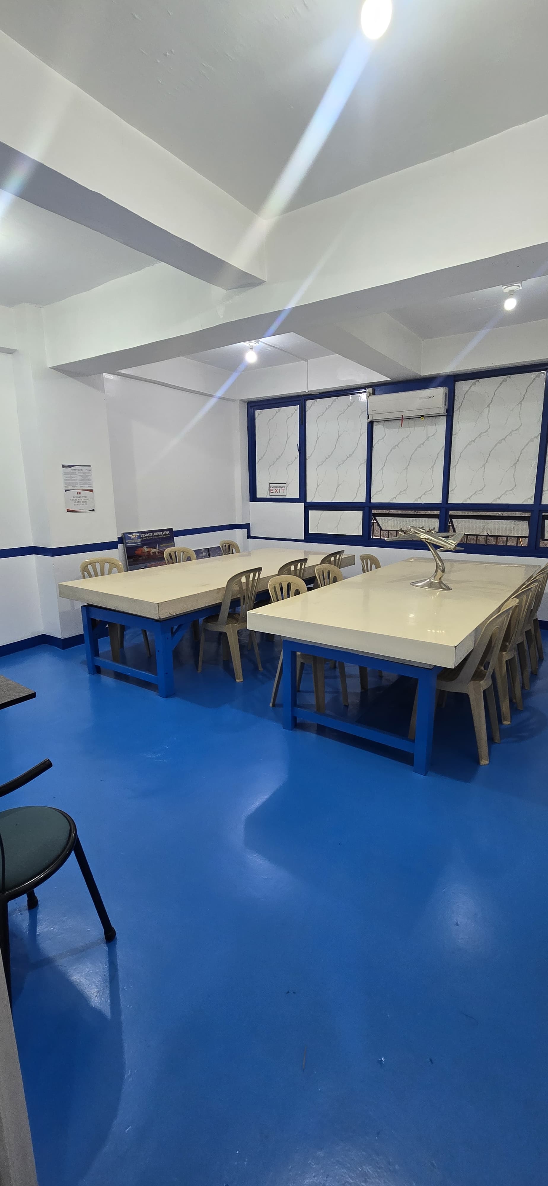 Modern SIAA study room