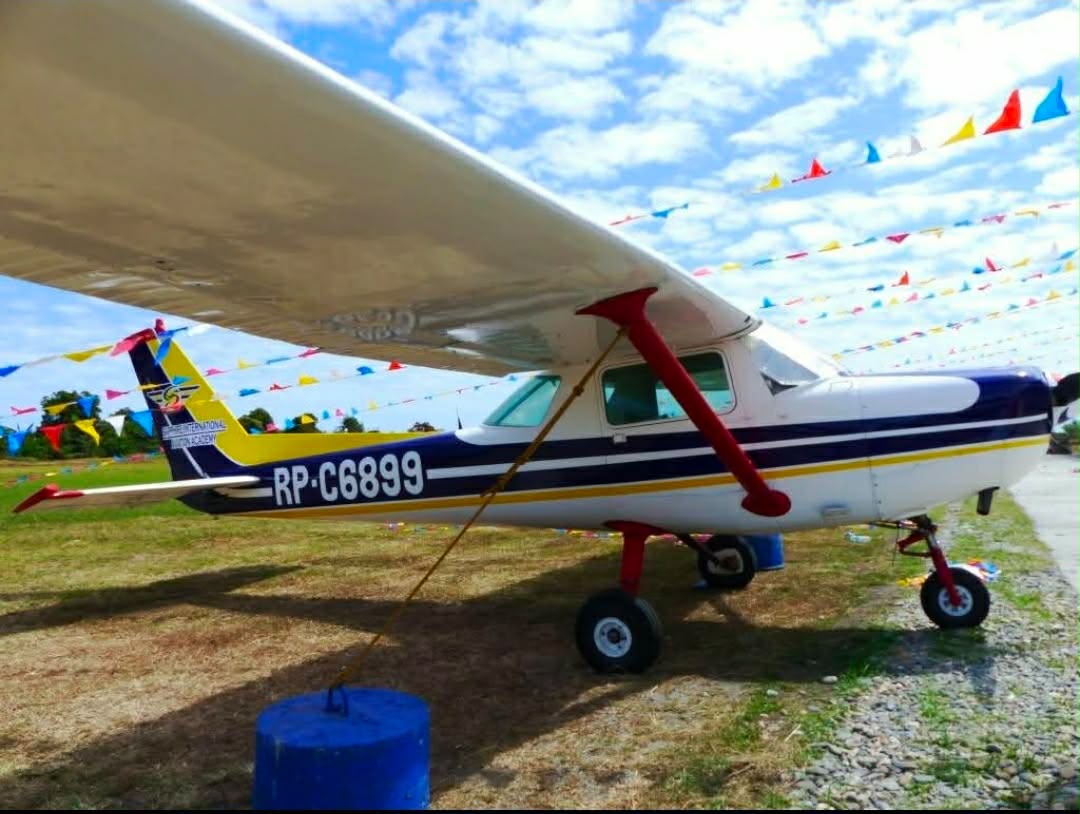 Cessna 172 training aircraft at the SIAA flying base